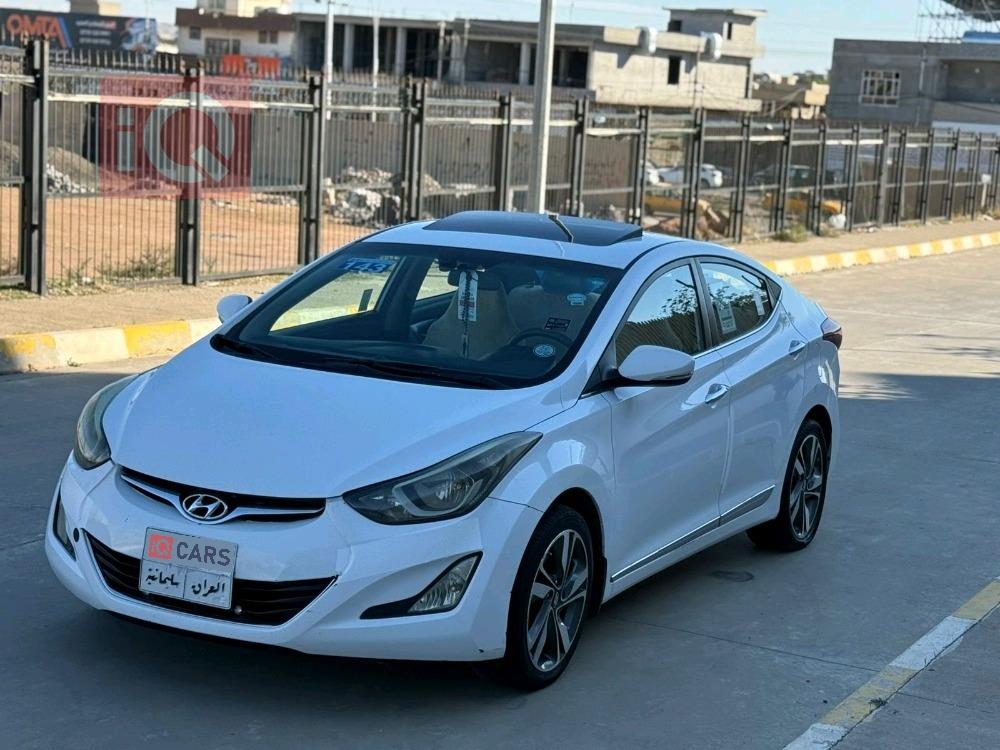 هیۆندای ئەلەنترا